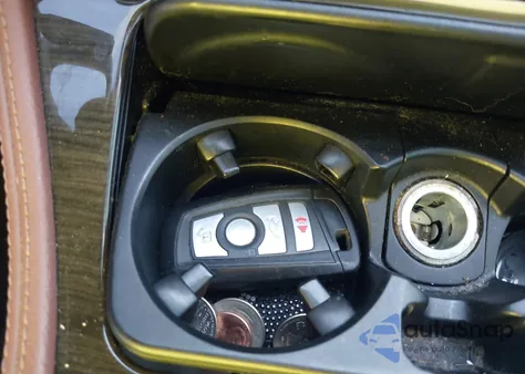 2013 BMW 528I xDrive из США, поврежденный, VIN WBAXH5C53DDW11955